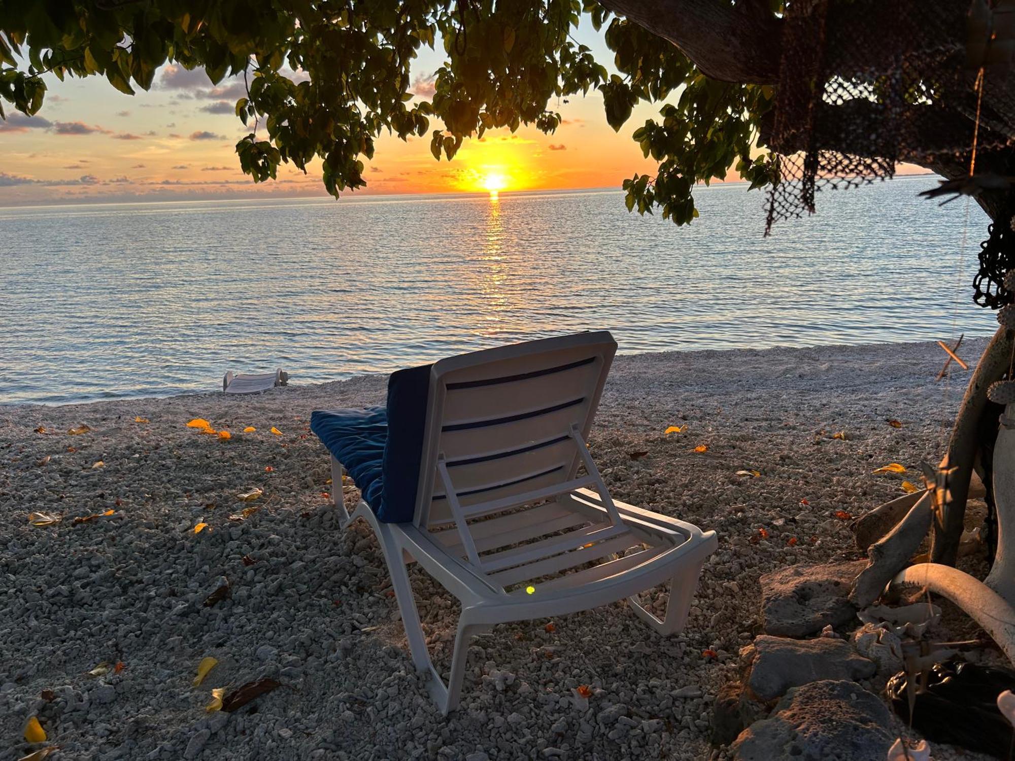 Отель Rangiroa Bliss Tiputa Экстерьер фото