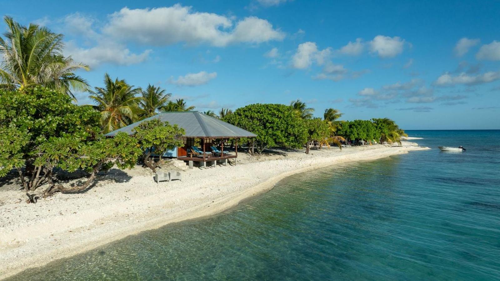 Отель Rangiroa Bliss Tiputa Экстерьер фото