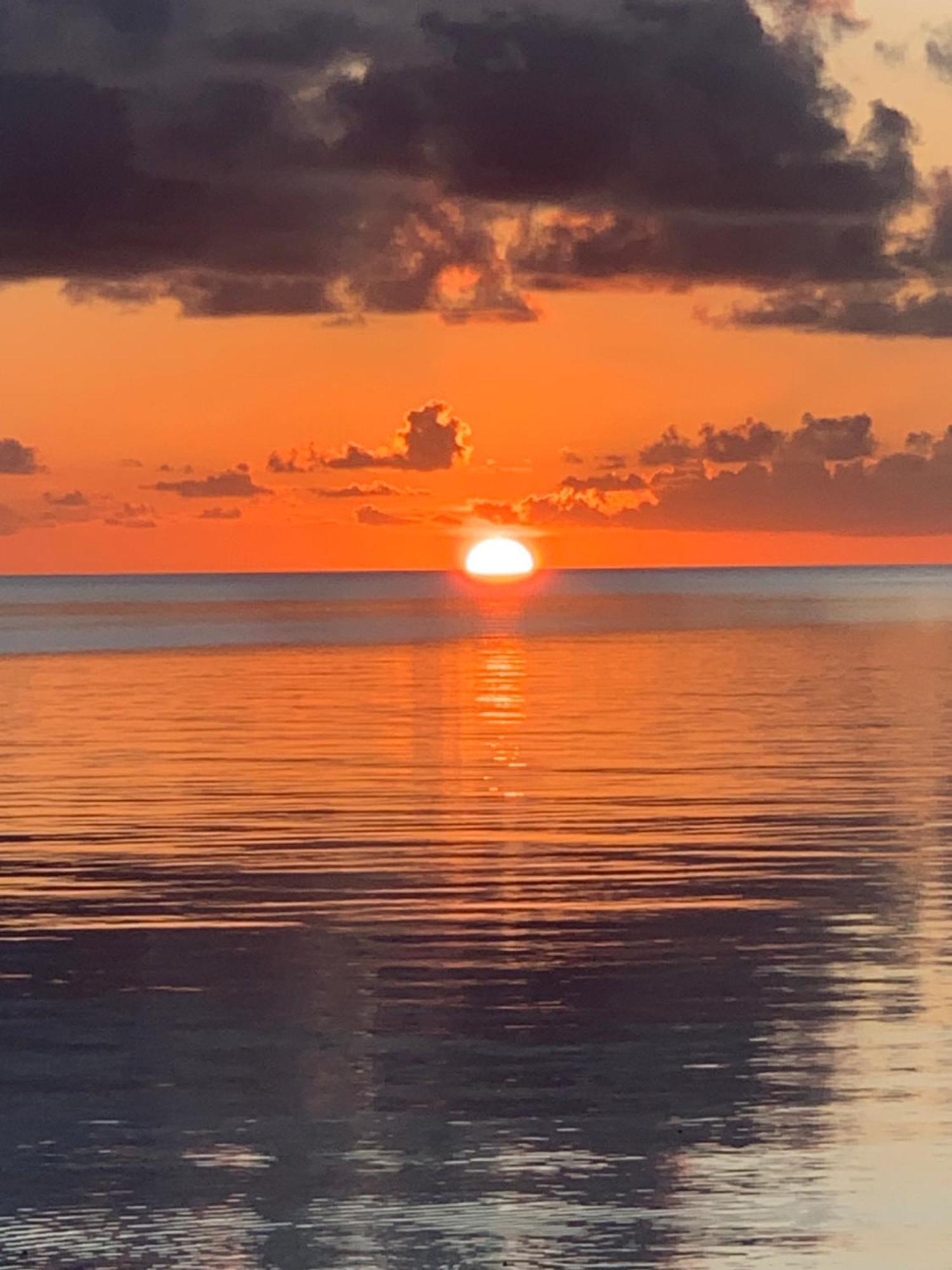 Отель Rangiroa Bliss Tiputa Экстерьер фото